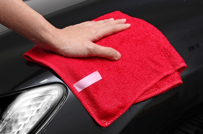 Ściereczka z mikrofibry do mycia samochodu